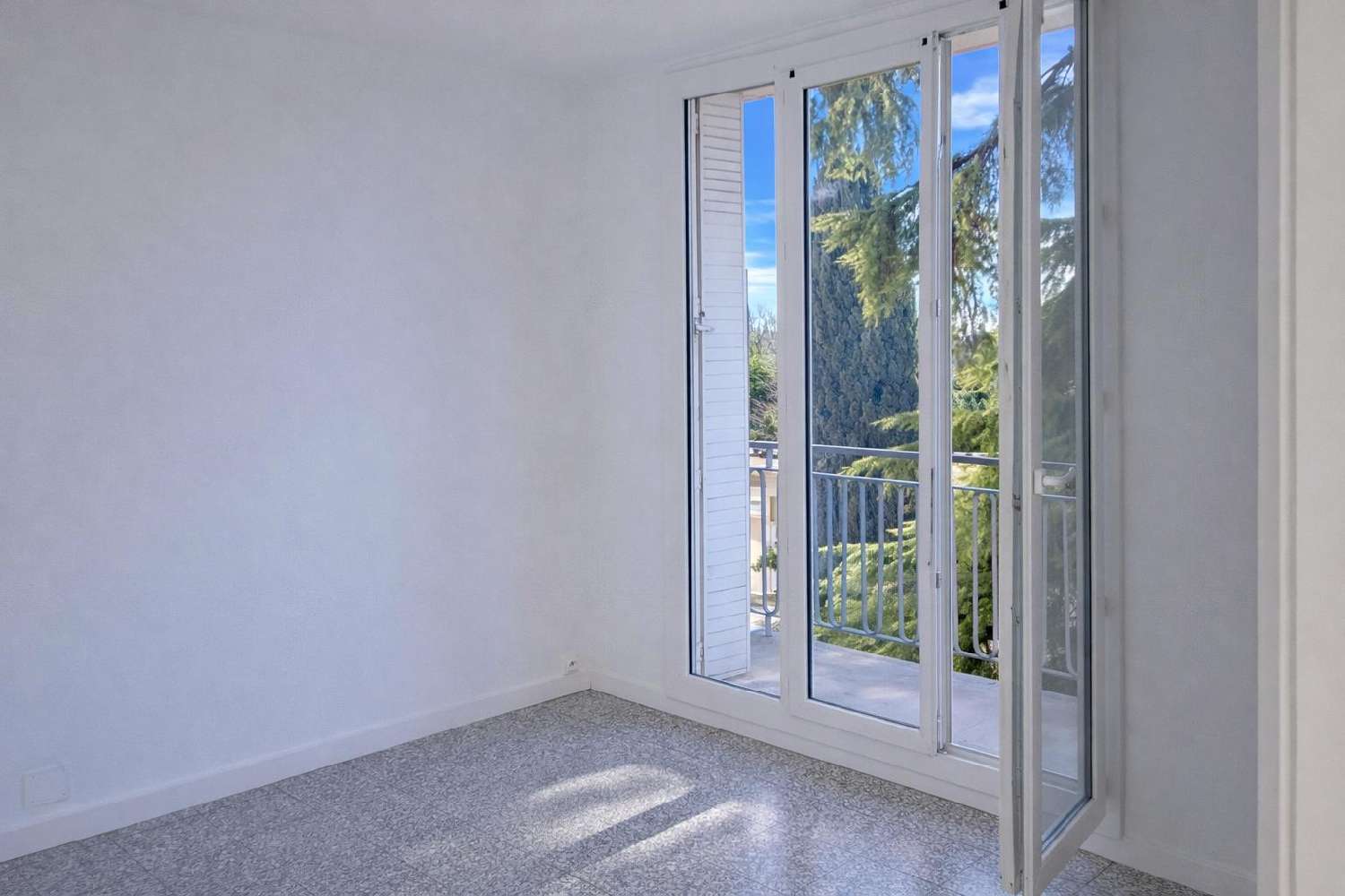  te koop appartement Nîmes Gard 2