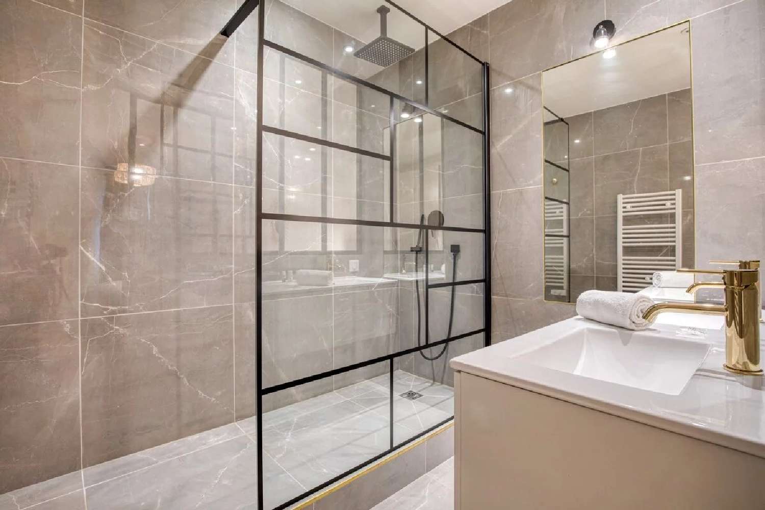  for sale apartment Paris 17e Arrondissement Paris (Seine) 8