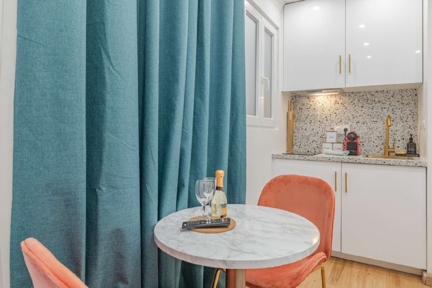  kaufen Wohnung/ Apartment Paris 17e Arrondissement Paris (Seine) 2