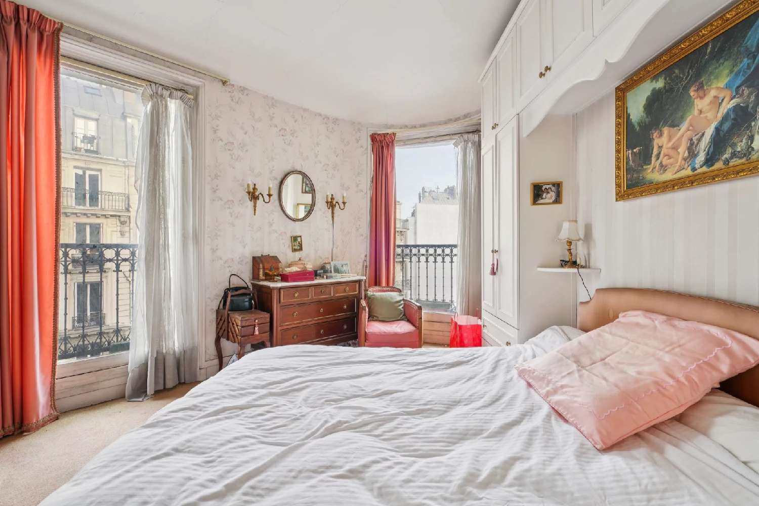 à vendre appartement Paris 18e Arrondissement Paris (Seine) 8