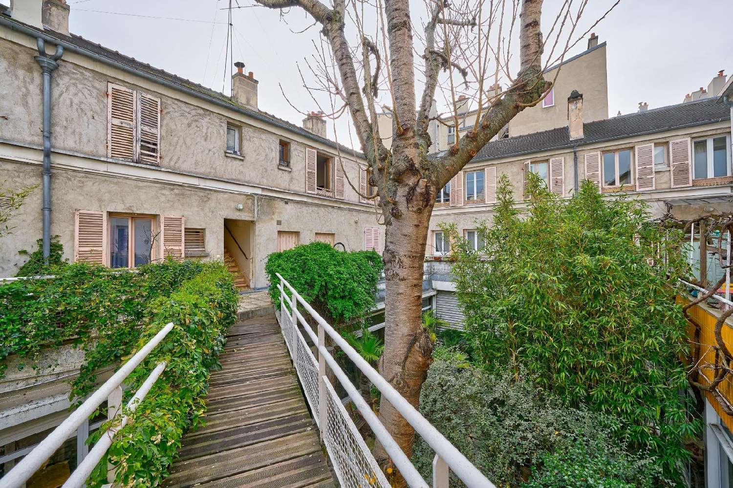  te koop appartement Paris 18e Arrondissement Parijs (Seine) 2