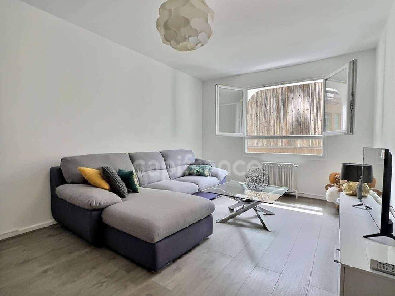  te koop appartement Paris 20e Arrondissement Parijs (Seine) 1