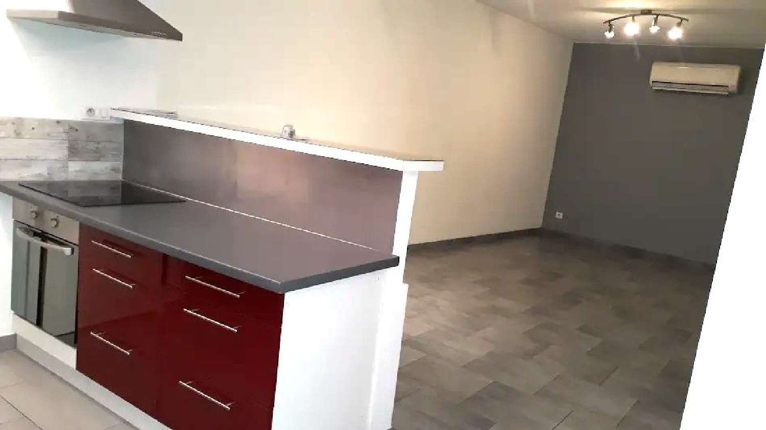  for sale apartment Roanne Loire 4