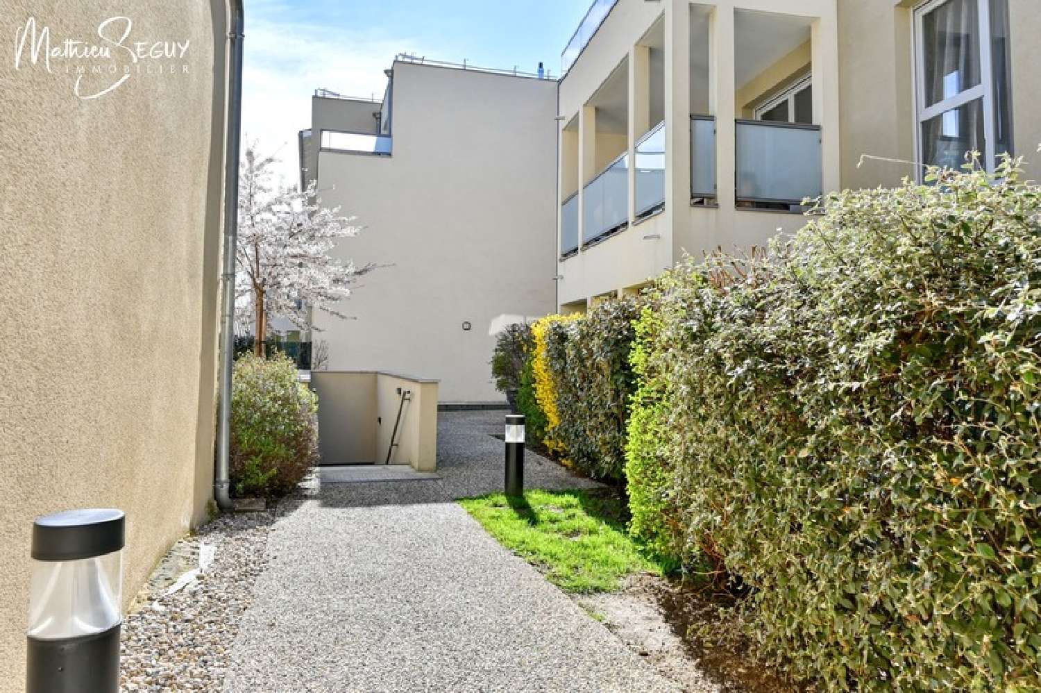  for sale apartment Thurins Rhône 1
