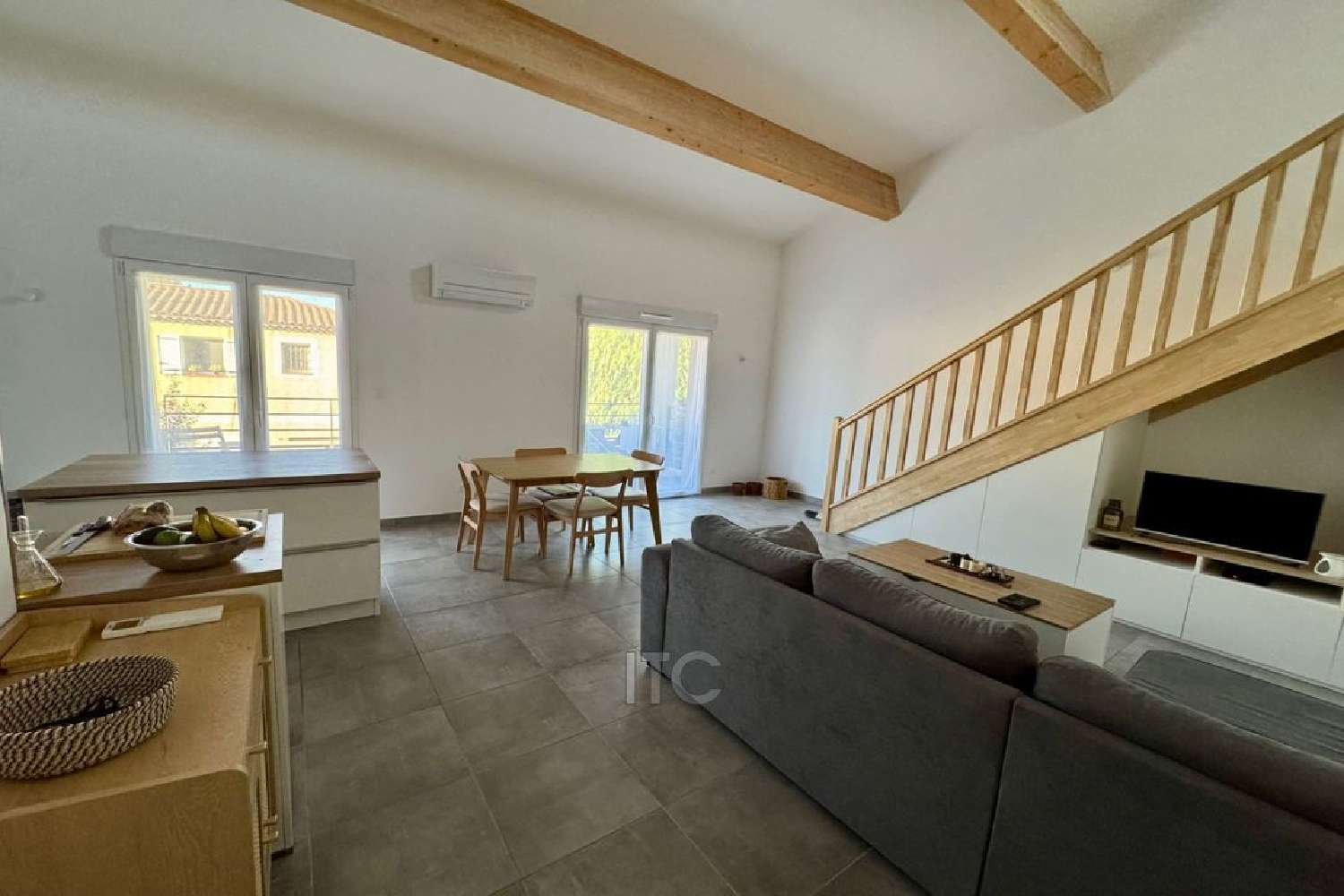  te koop appartement Trets Bouches-du-Rhône 1