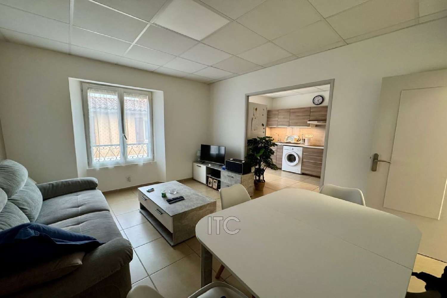  te koop appartement Trets Bouches-du-Rhône 1
