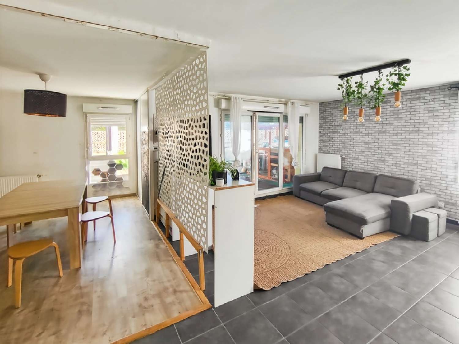  kaufen Wohnung/ Apartment Vénissieux Rhône 1