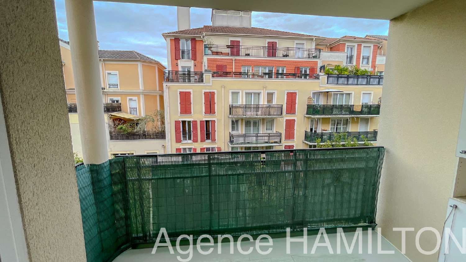  for sale apartment Villeneuve-la-Garenne Hauts-de-Seine 1