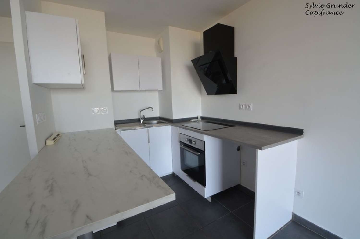  for sale apartment Vitrolles Bouches-du-Rhône 7