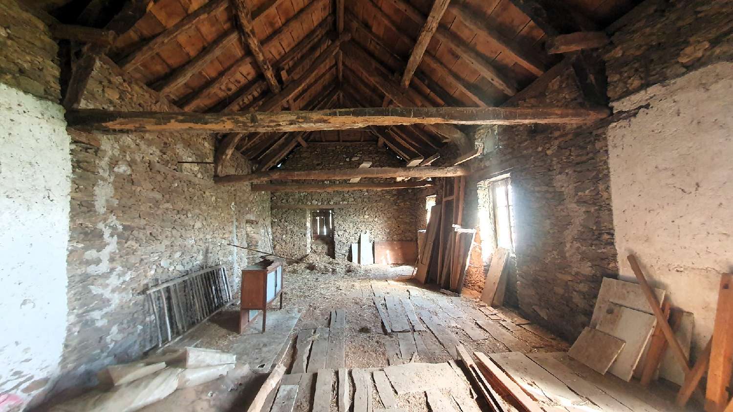 te koop schuur La Salvetat-Peyralès Aveyron 5