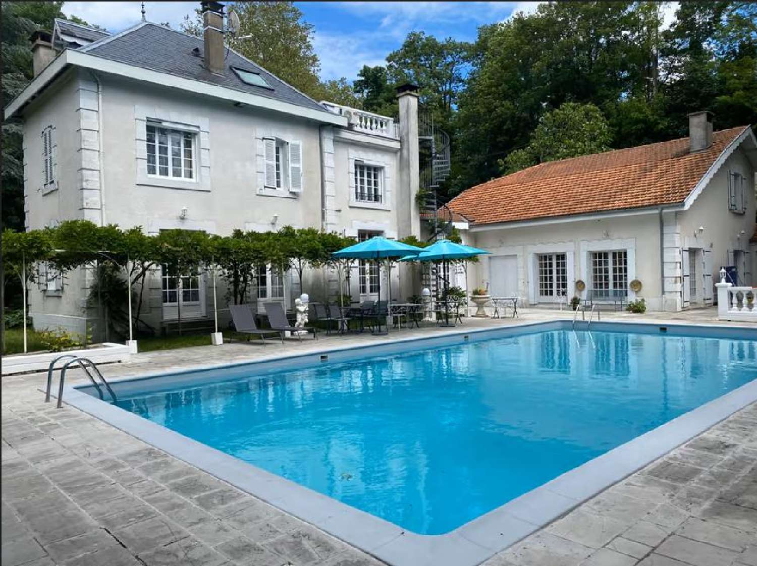  te koop gebouw Aubin Aveyron 2