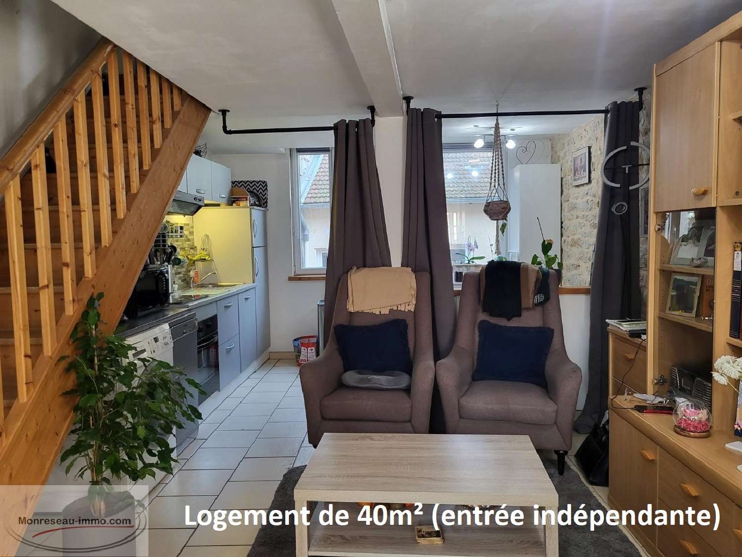 à vendre batiment Blanot Saône-et-Loire 7