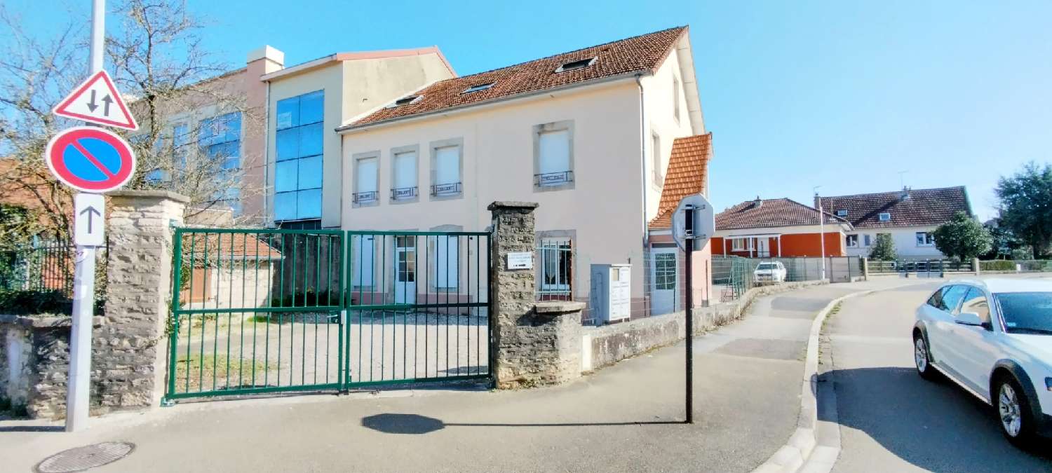  te koop gebouw Chaumont Haute-Marne 1