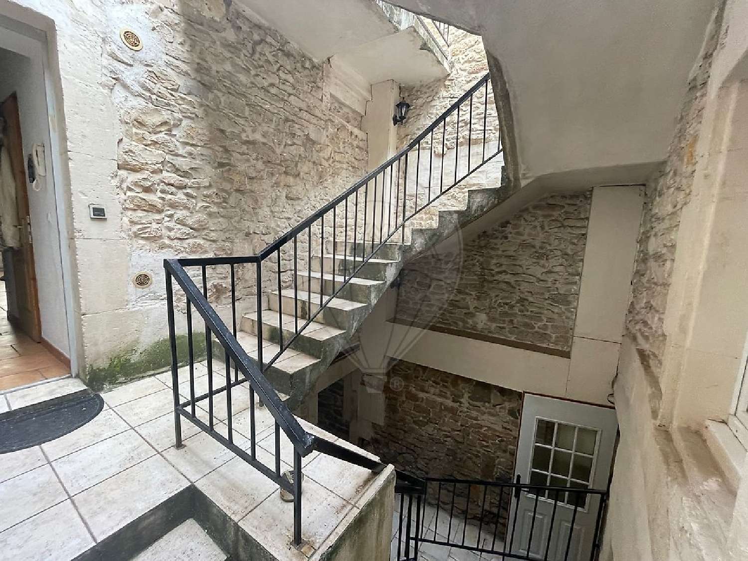  te koop gebouw Nîmes Gard 3