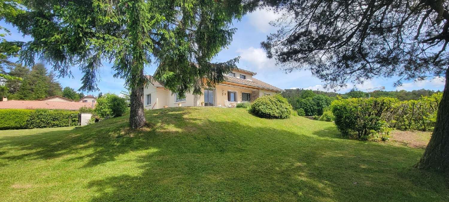  for sale building Oyonnax Ain 7