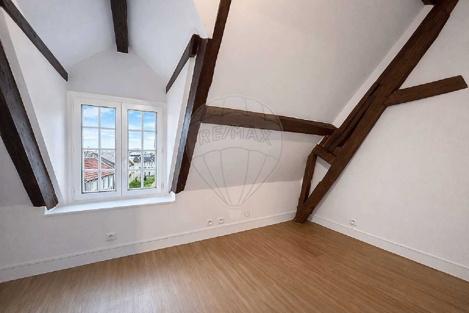  te koop gebouw Senlis Oise 5