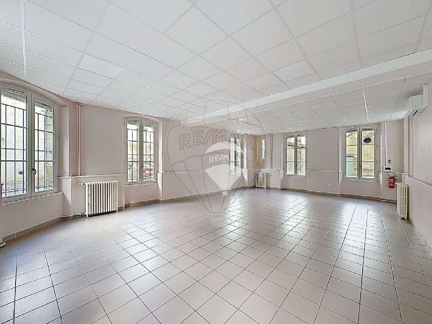  en venta edificio Sens Yonne 3