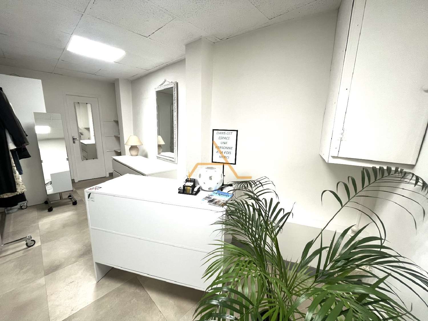 à vendre batiment Valréas Vaucluse 1