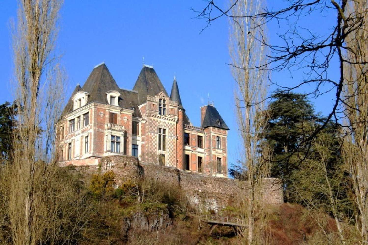  for sale castle Alençon Orne 2
