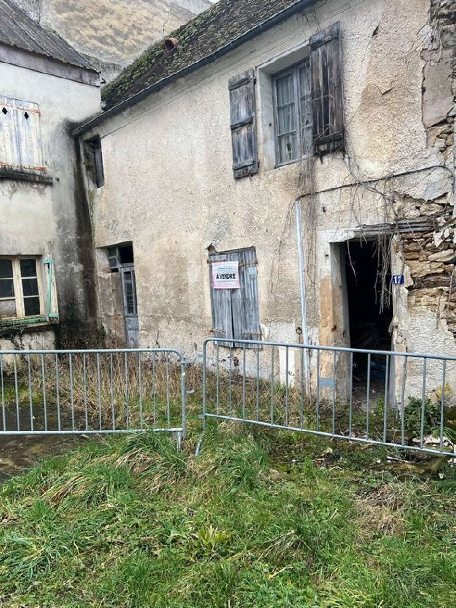 for sale castle Château-Thierry Aisne 1