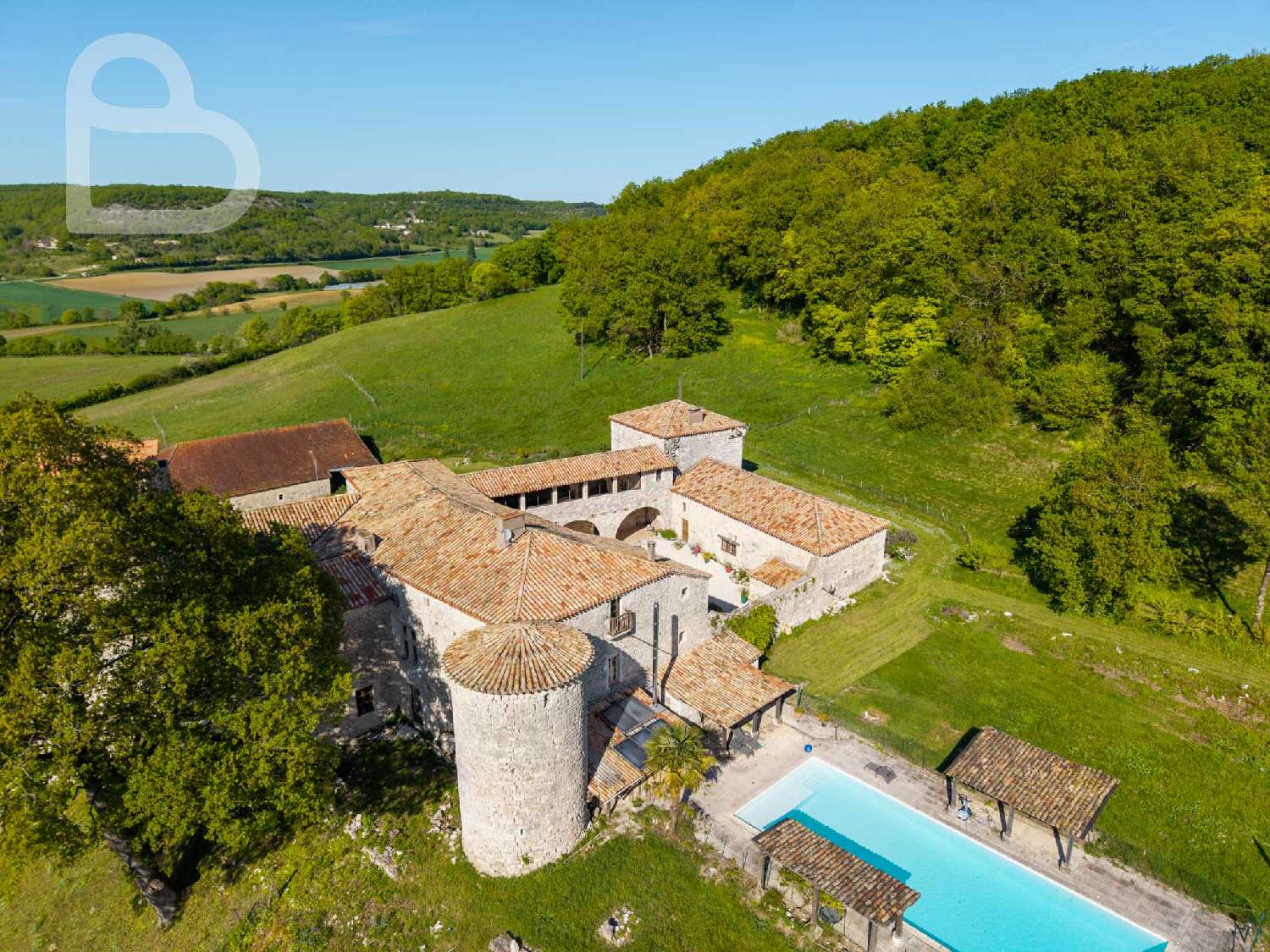  for sale castle Courbiac Lot-et-Garonne 3