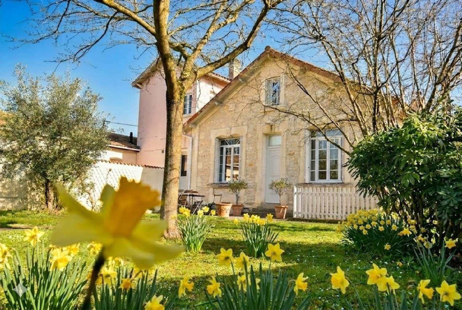  en venta casa urbana Angoulême Charente 2