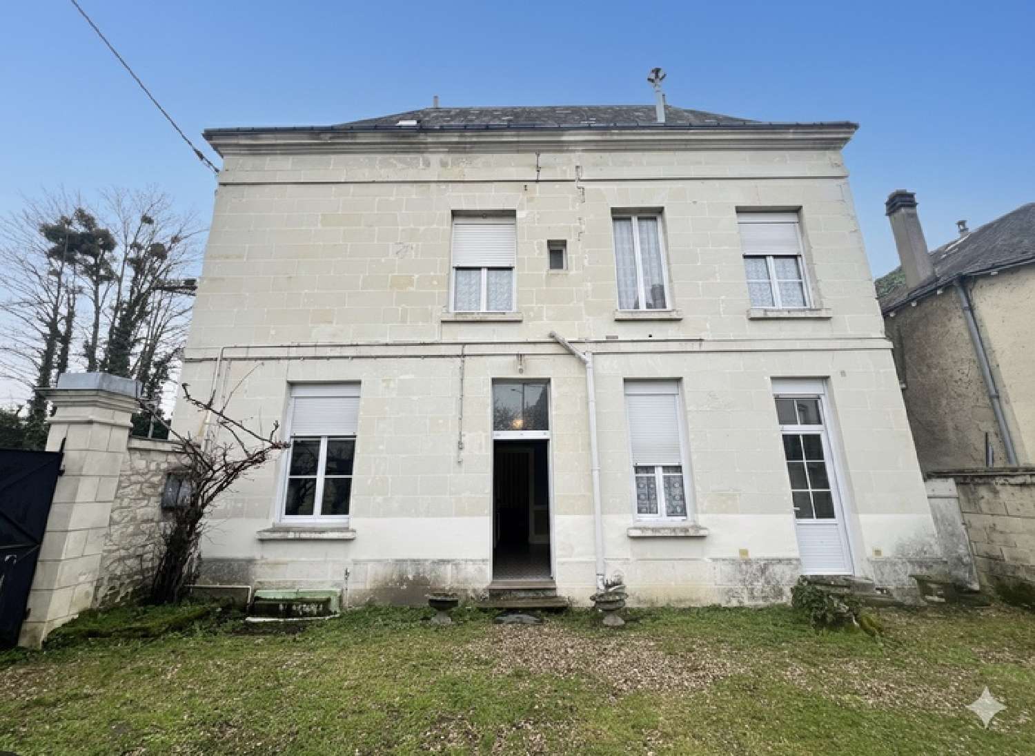  for sale city house Châtellerault Vienne 1