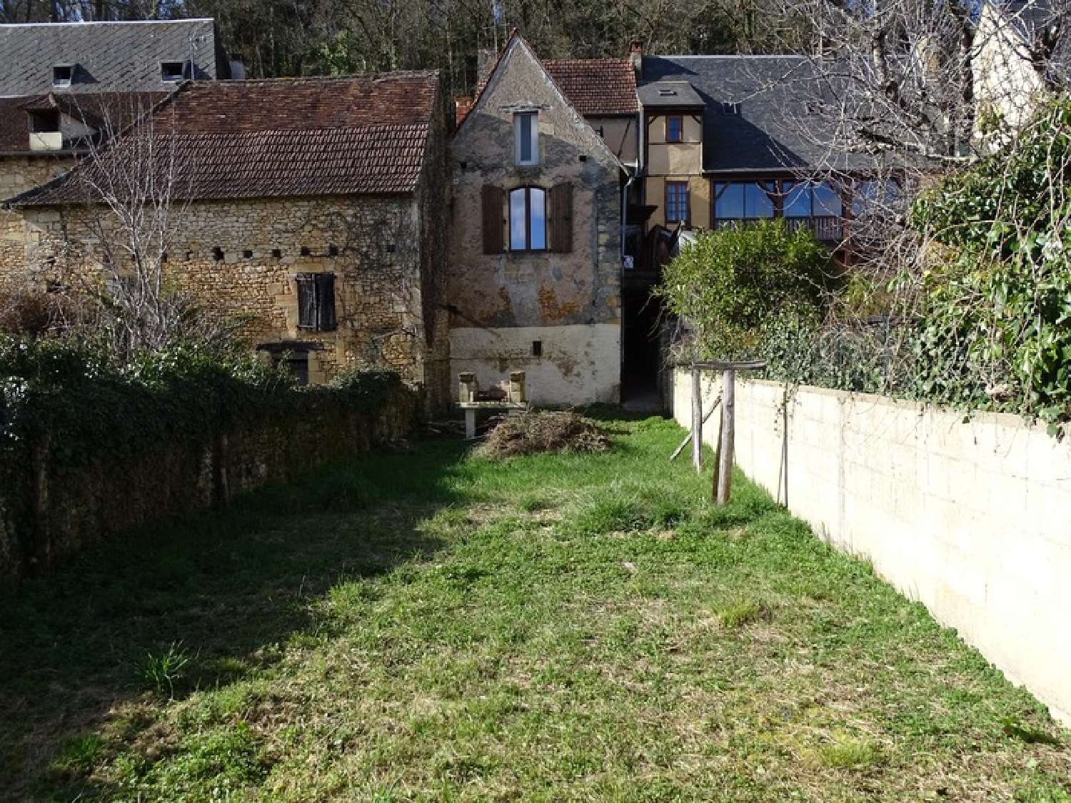  for sale city house Les Farges Dordogne 2