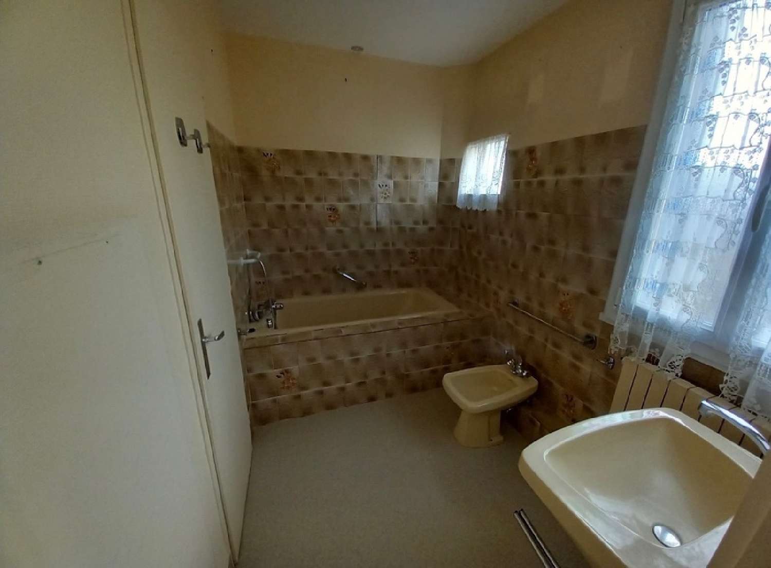 te koop stadshuis Limoges Haute-Vienne 8