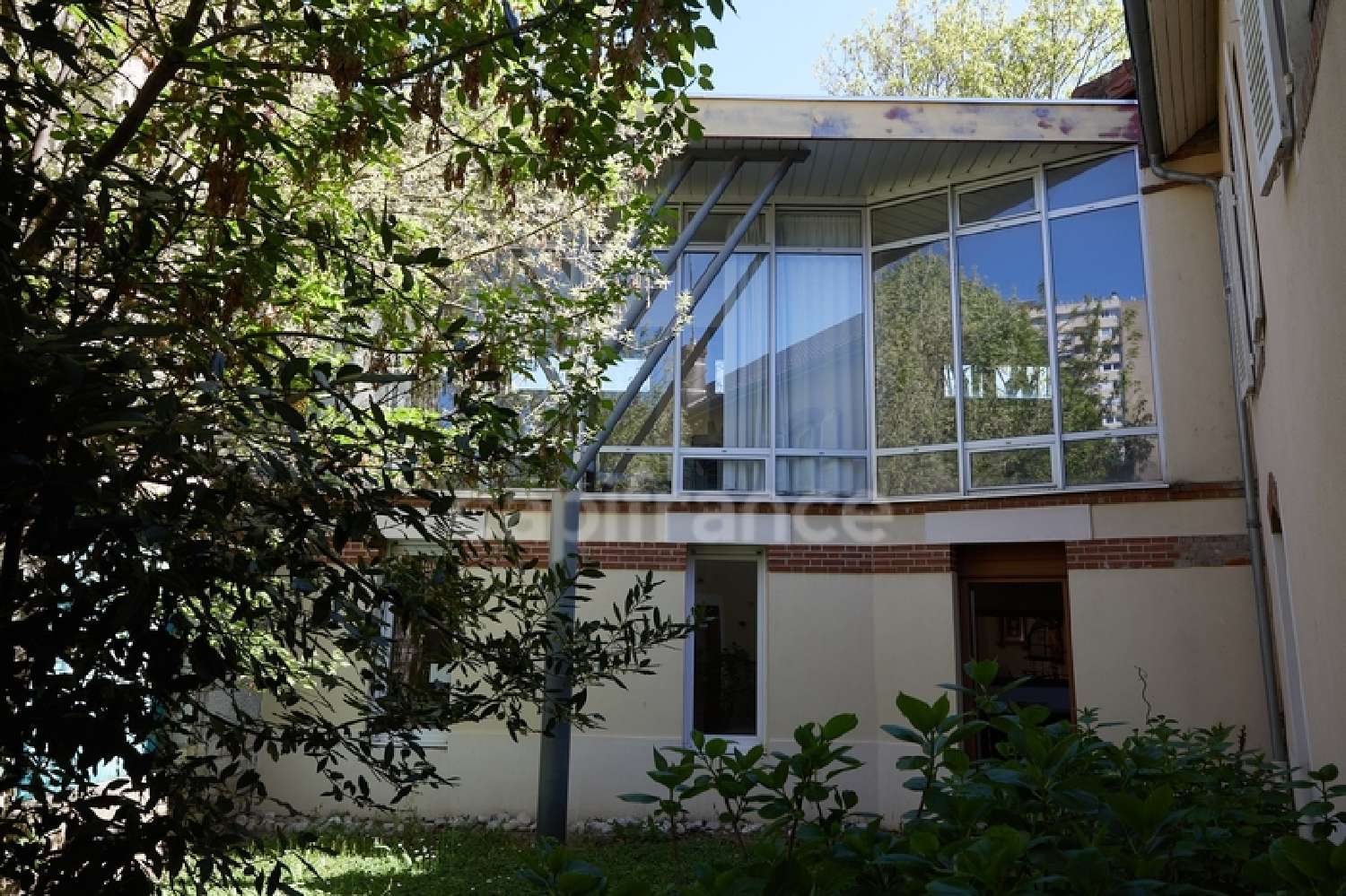 te koop stadshuis Lux Saône-et-Loire 2