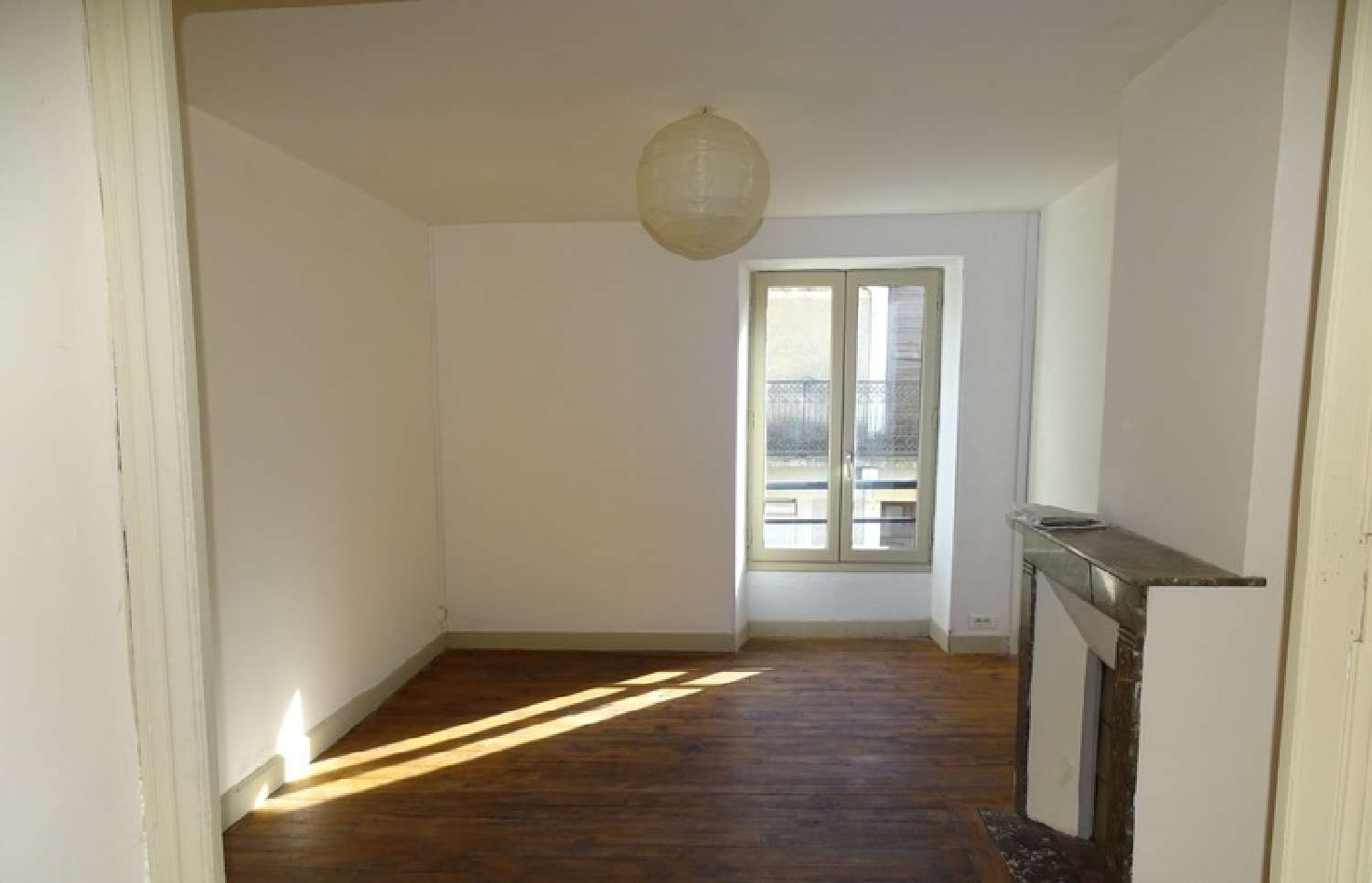  for sale city house Thenon Dordogne 2