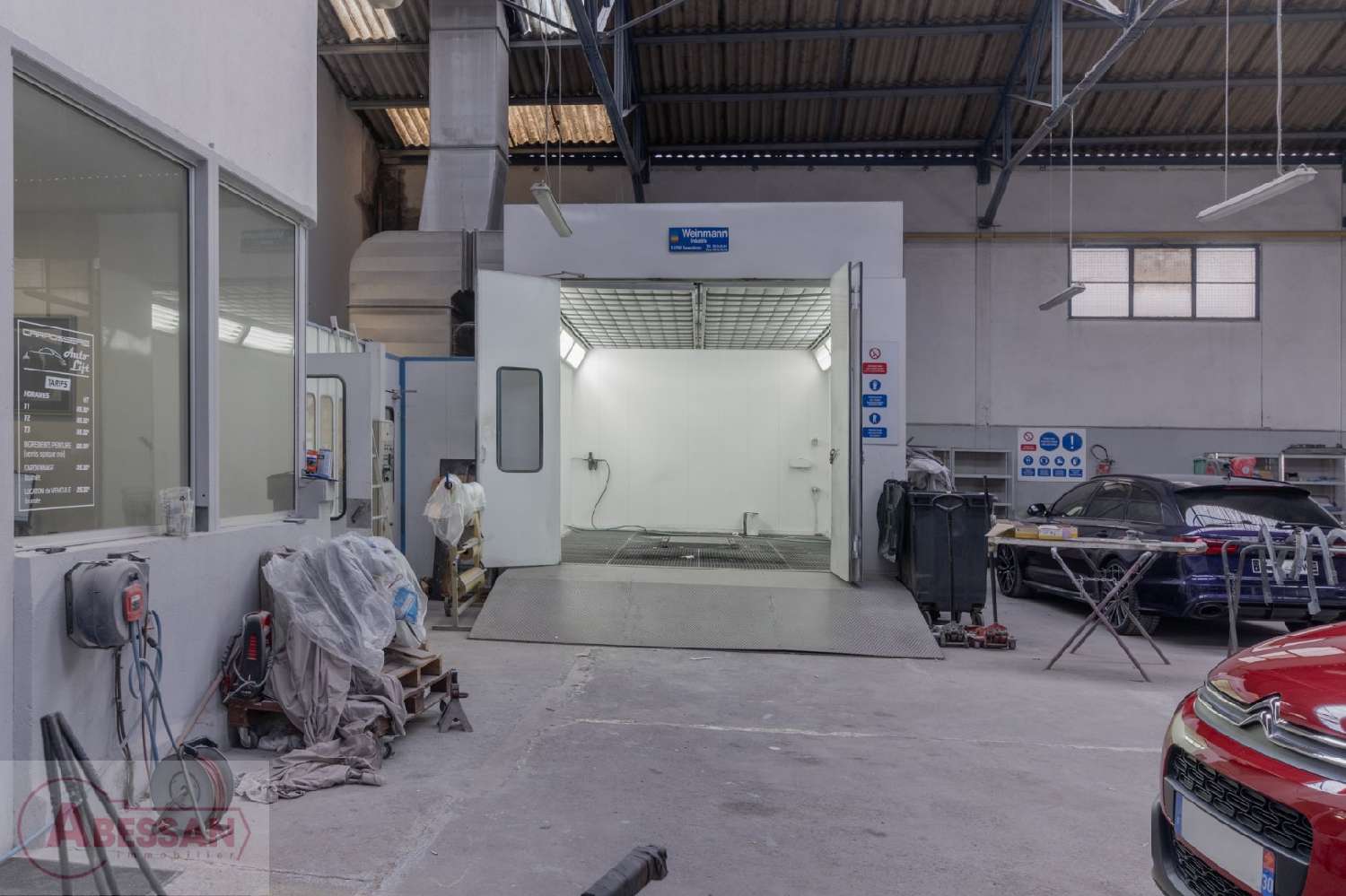 te koop bedrijfsruimte/ kantoor Alès Gard 7