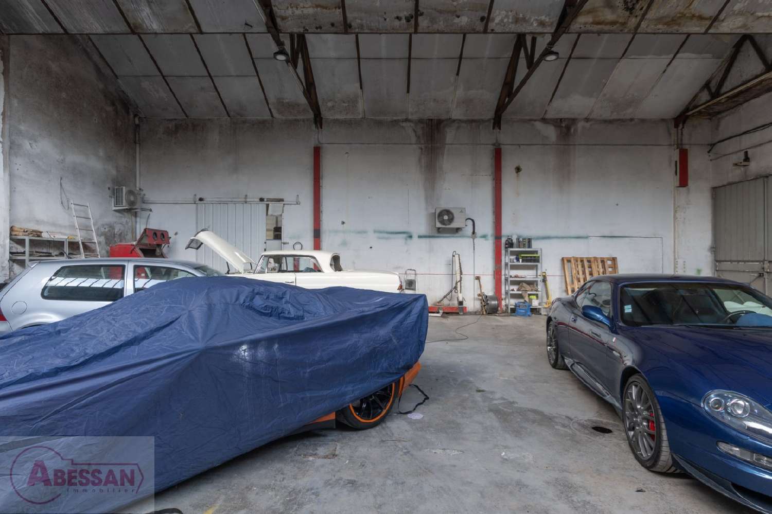 te koop bedrijfsruimte/ kantoor Alès Gard 8