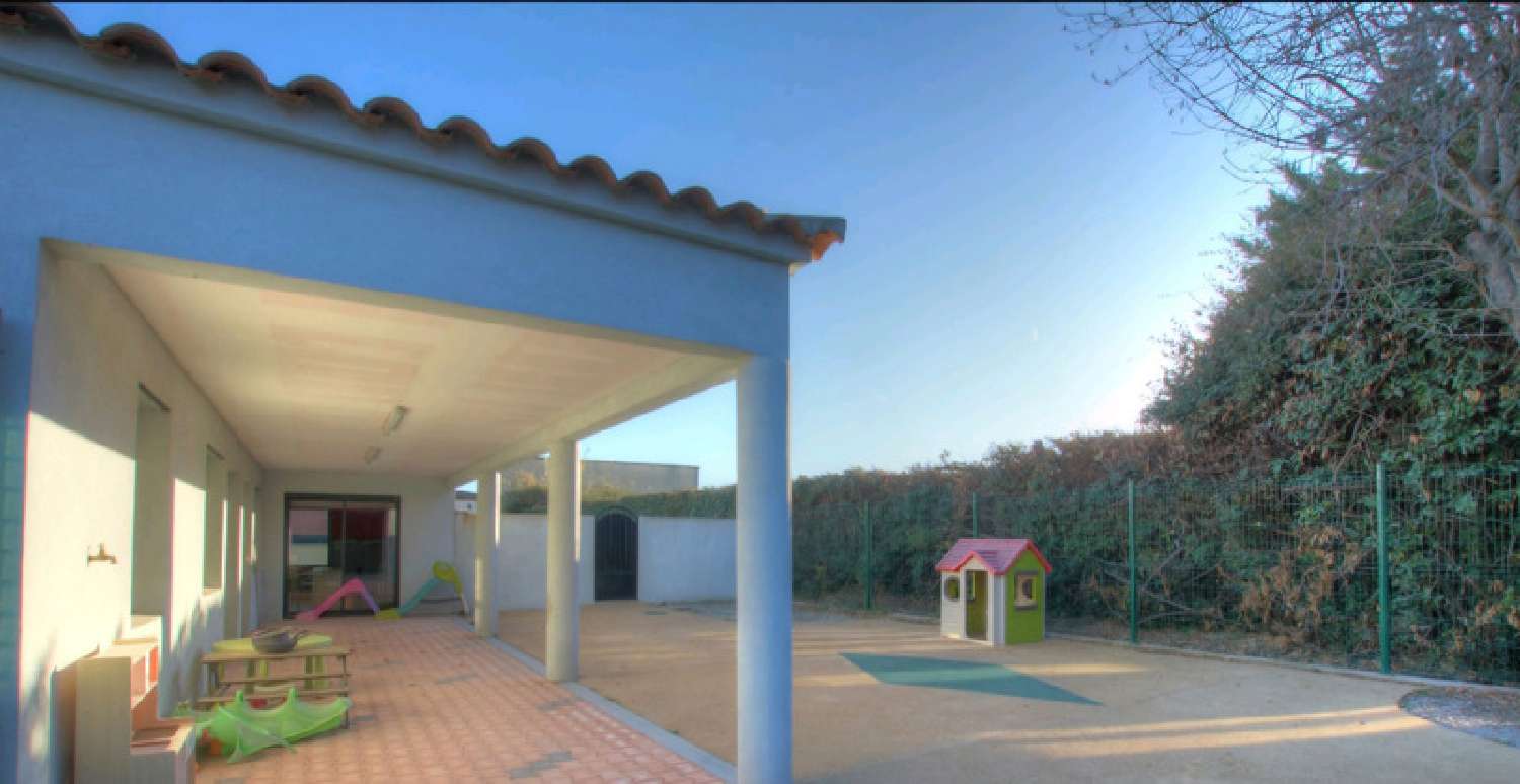  en venta local comercial Arles Bocas del Ródano 1