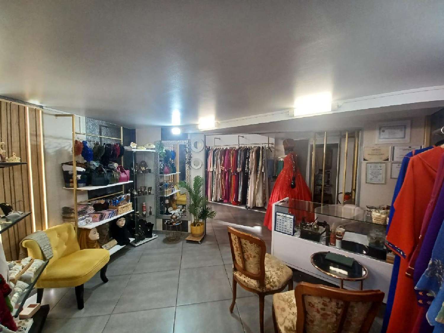  te koop bedrijfsruimte/ kantoor Béziers Hérault 3