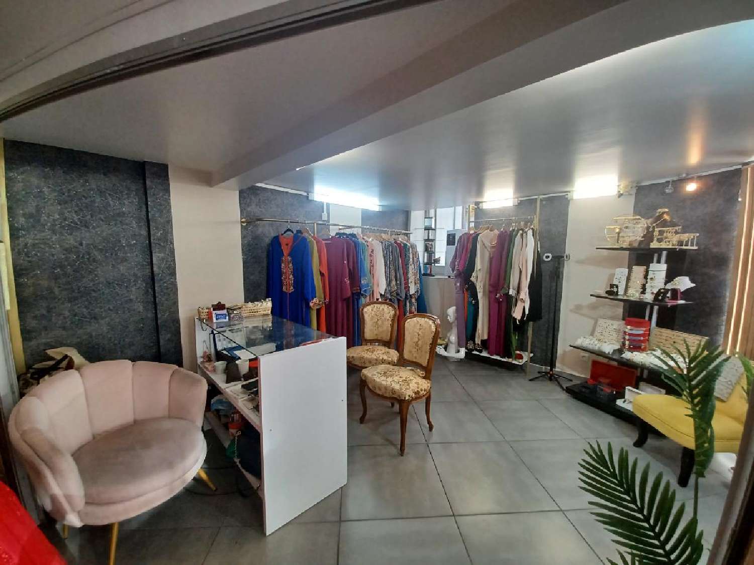  te koop bedrijfsruimte/ kantoor Béziers Hérault 4