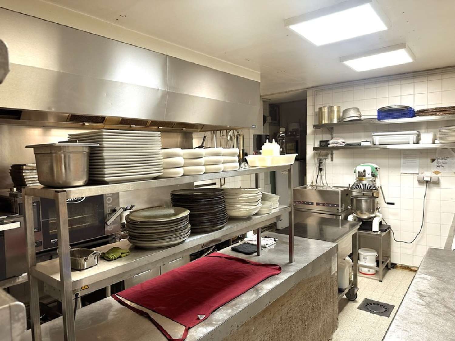  te koop bedrijfsruimte/ kantoor Bourdeau Savoie 4