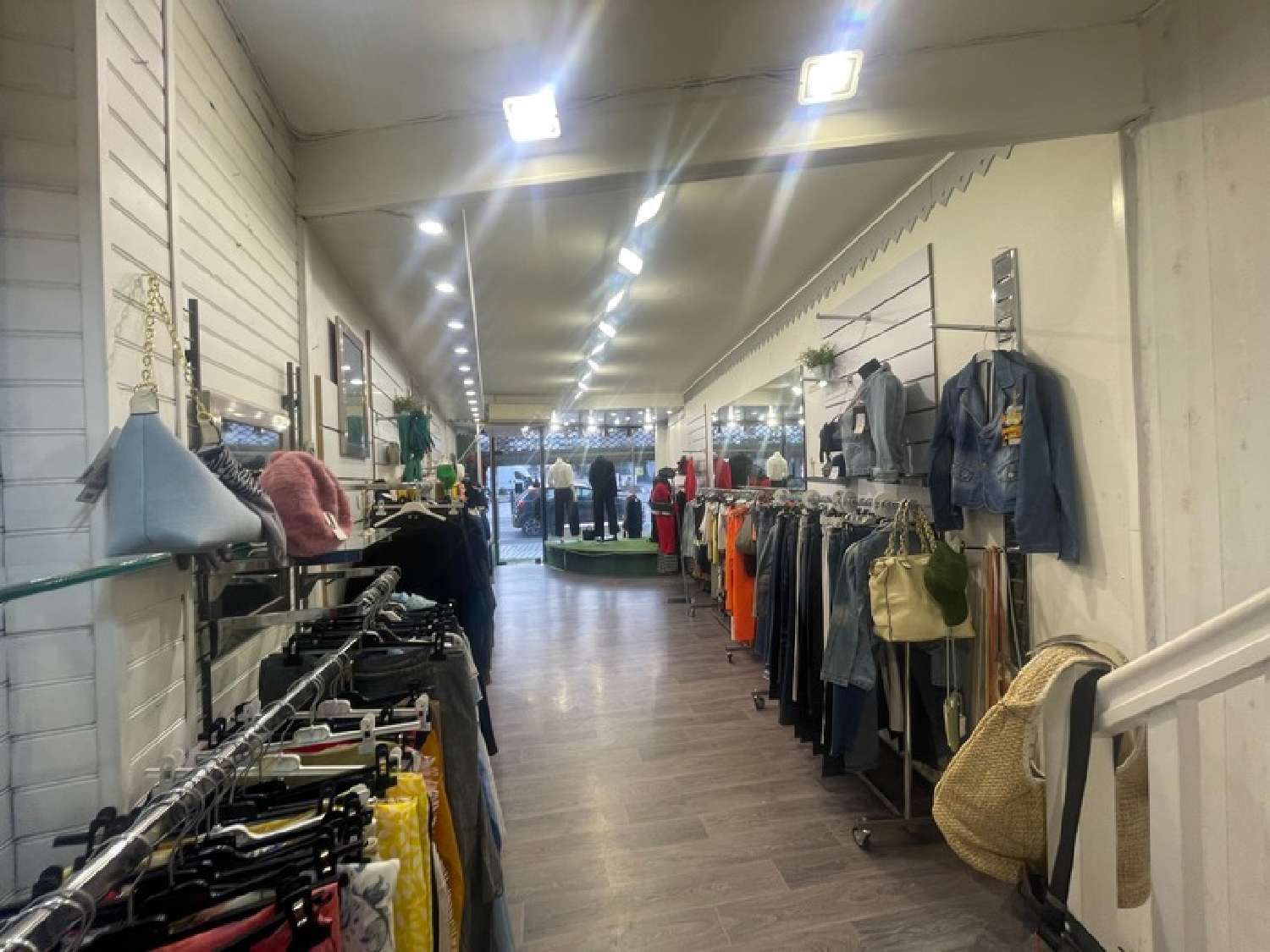  à vendre commerce Lourdes Hautes-Pyrénées 2