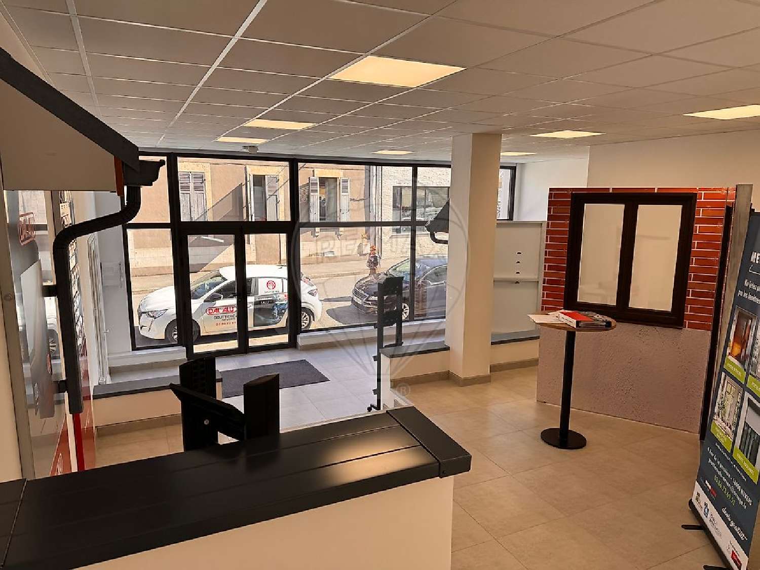  te koop bedrijfsruimte/ kantoor Nevers Nièvre 4