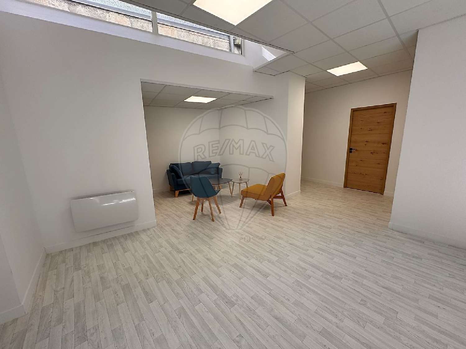  te koop bedrijfsruimte/ kantoor Nevers Nièvre 6