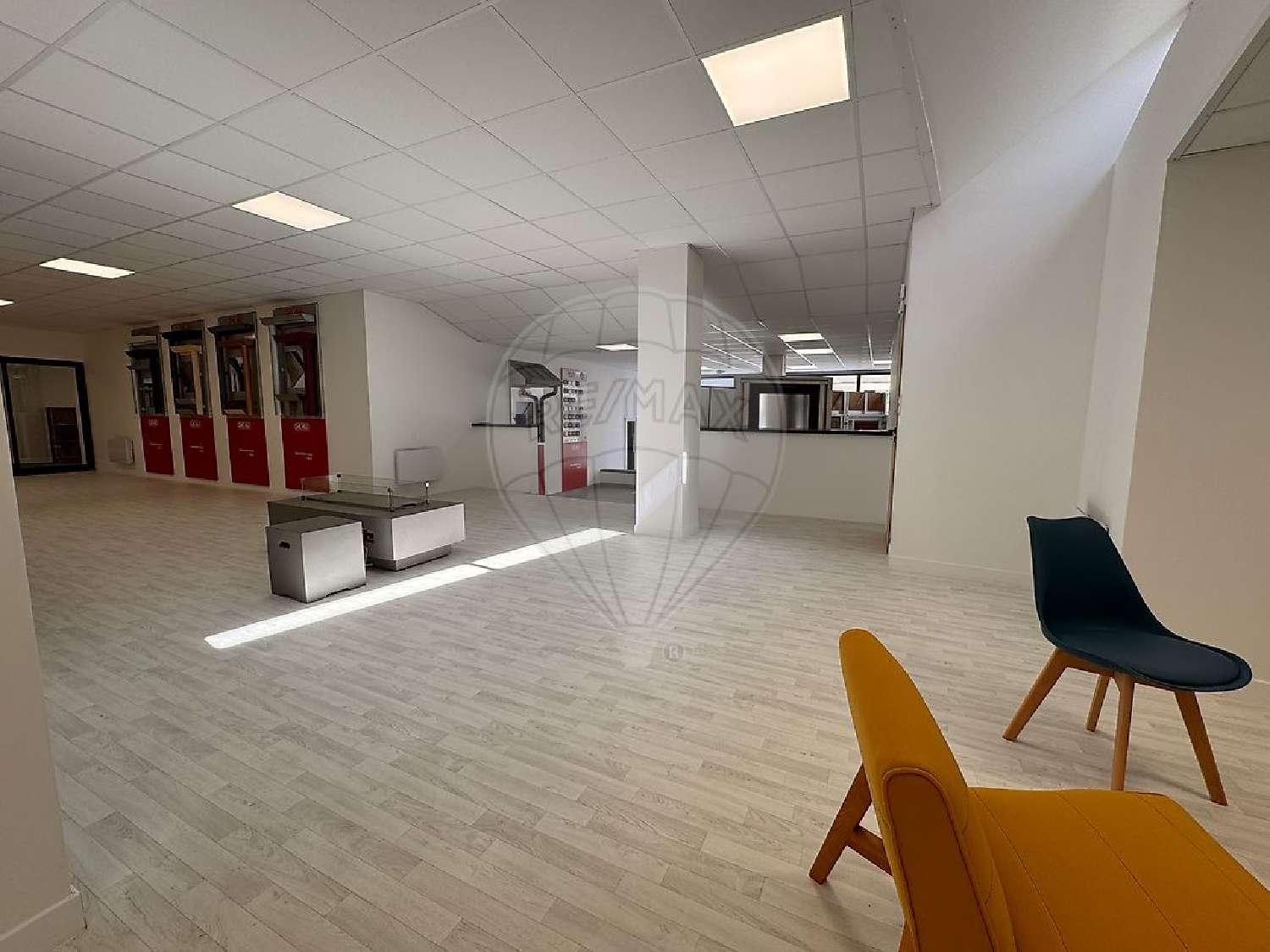  te koop bedrijfsruimte/ kantoor Nevers Nièvre 8