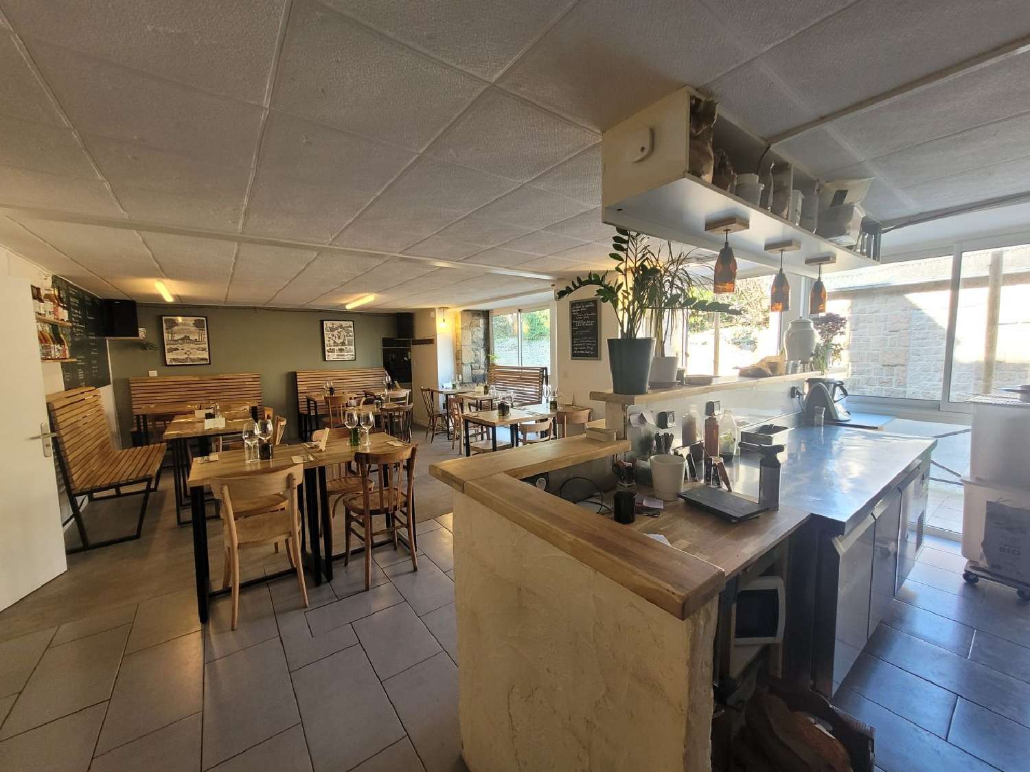  te koop bedrijfsruimte/ kantoor Perros-Guirec Côtes-d'Armor 1