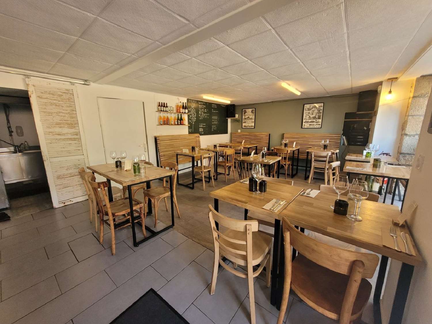  te koop bedrijfsruimte/ kantoor Perros-Guirec Côtes-d'Armor 2