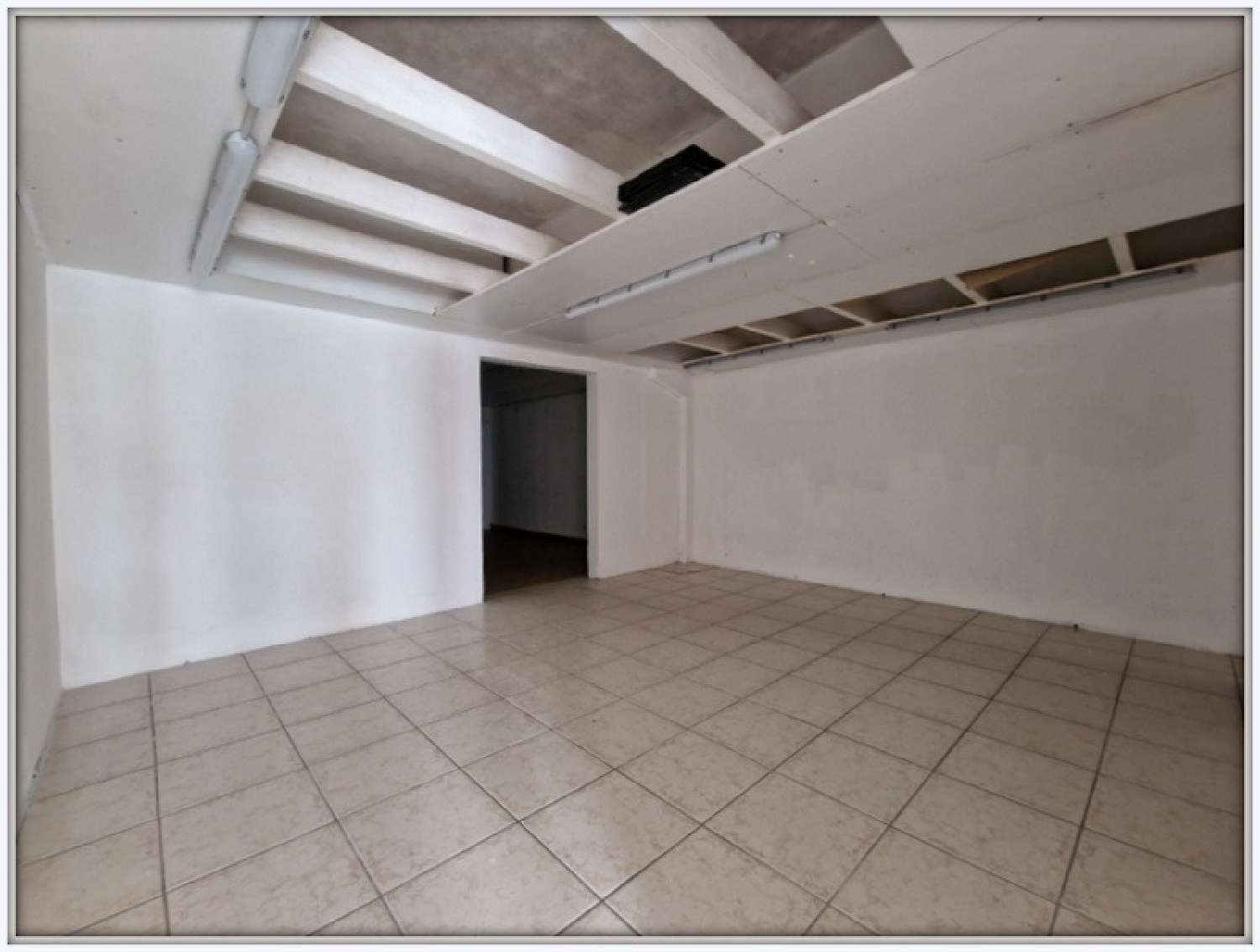 en venta local comercial Saint-Pierre-la-Mer Aude 4