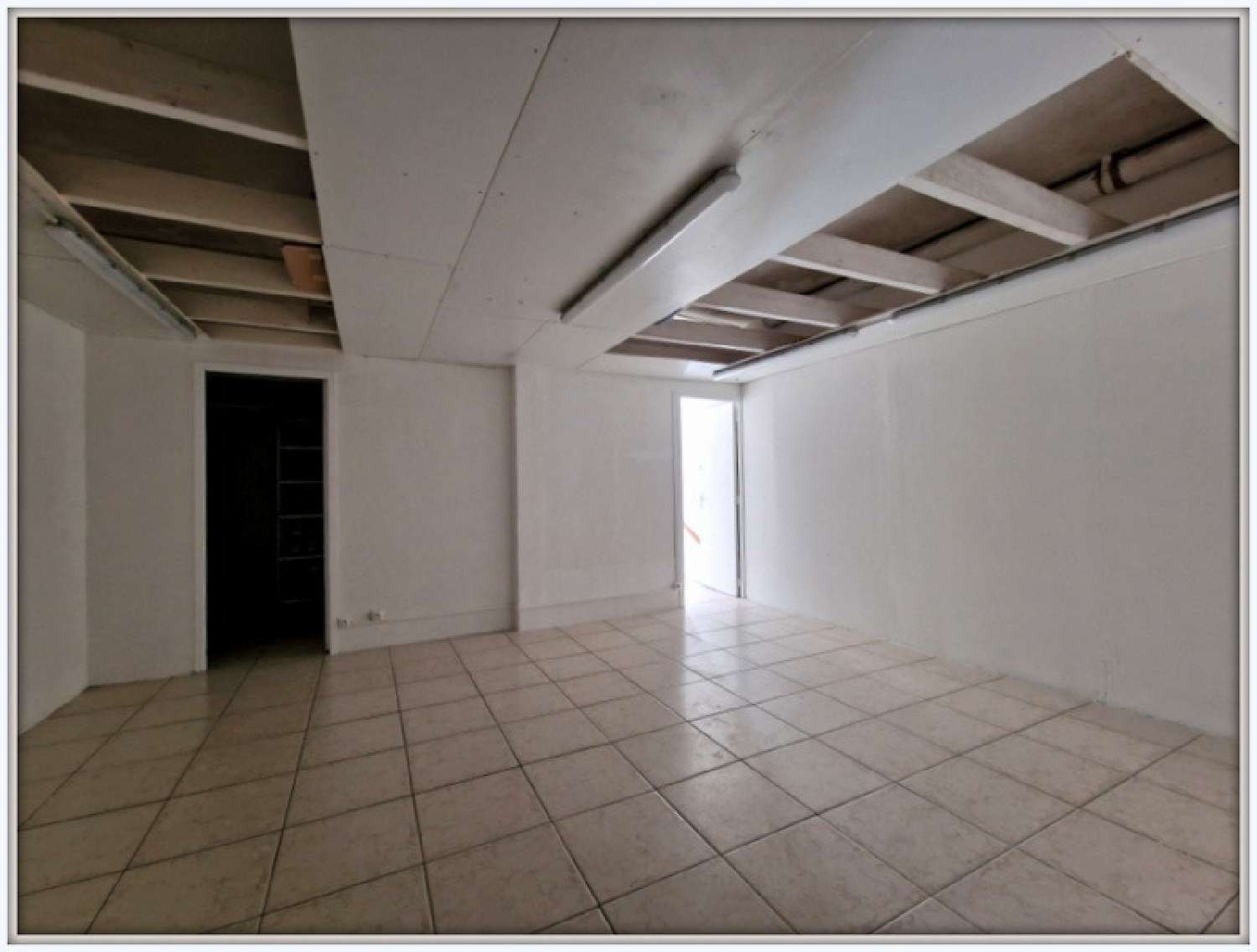 en venta local comercial Saint-Pierre-la-Mer Aude 5