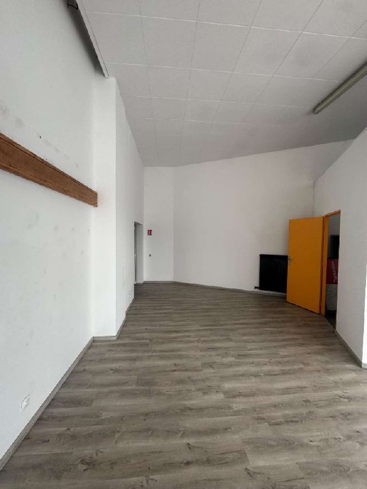  te koop bedrijfsruimte/ kantoor Soissons Aisne 2