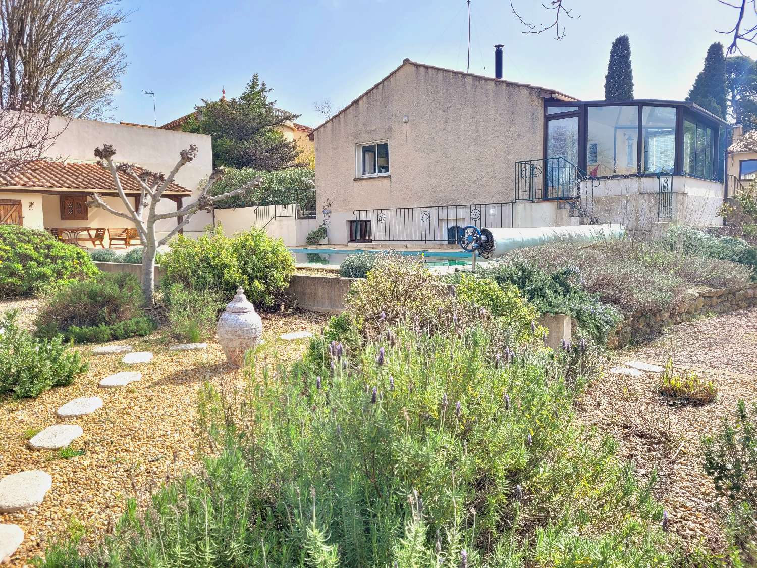  à vendre maison indépendant Pouzolles Hérault 2