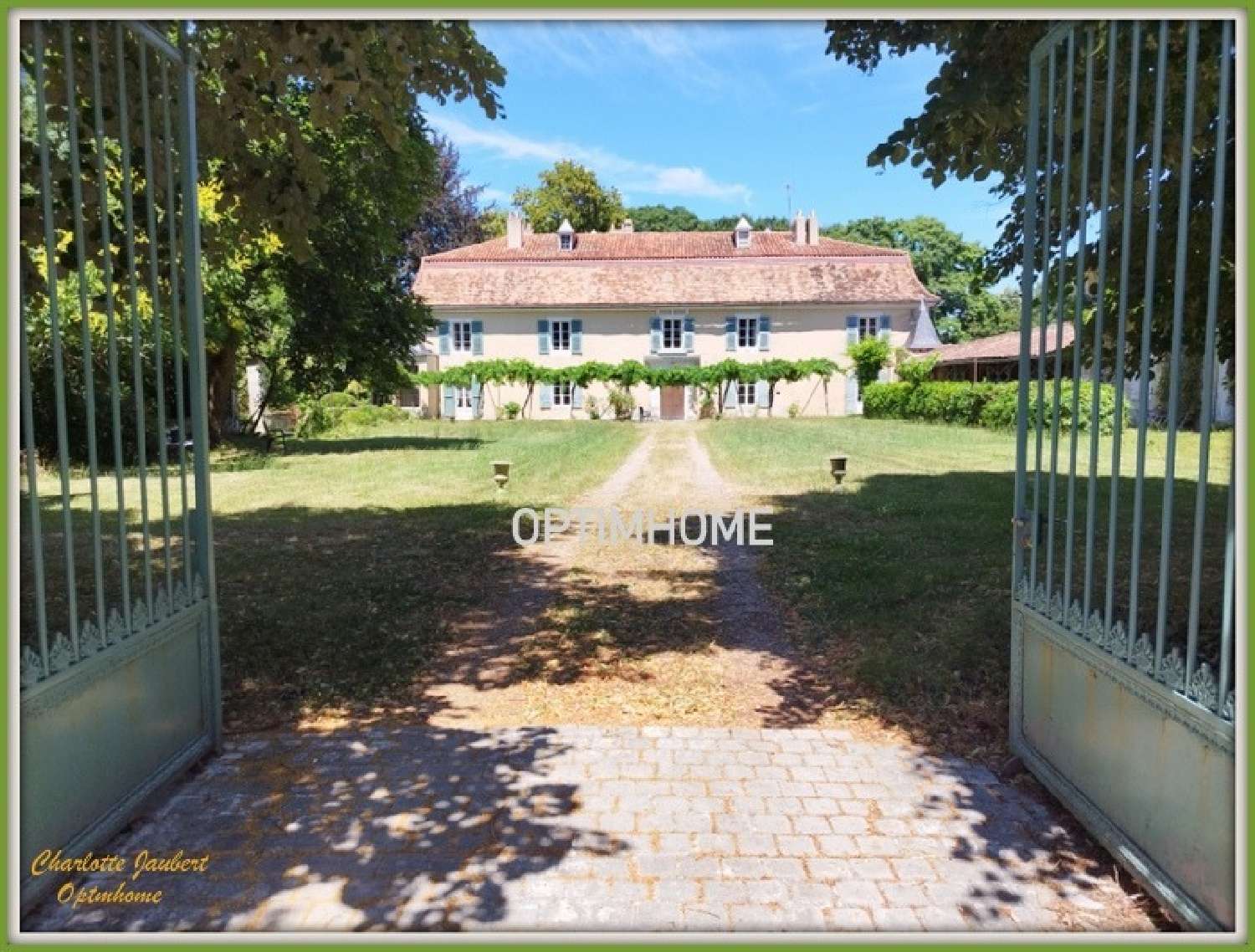  à vendre propriété Bazac Charente 1