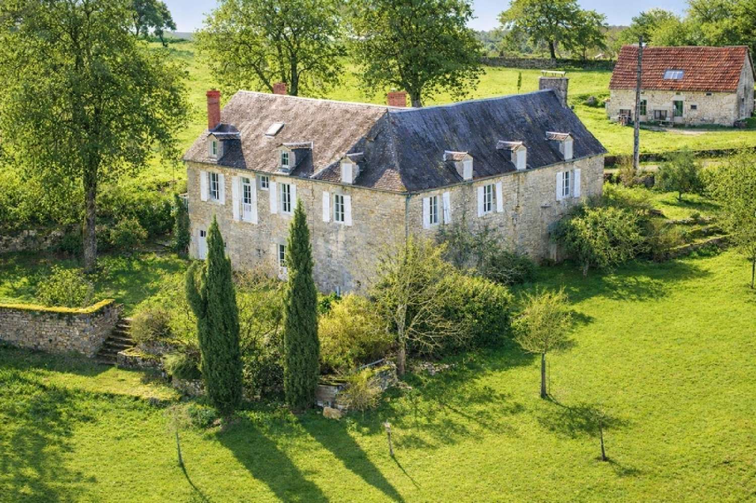 à vendre propriété Martel Lot 1