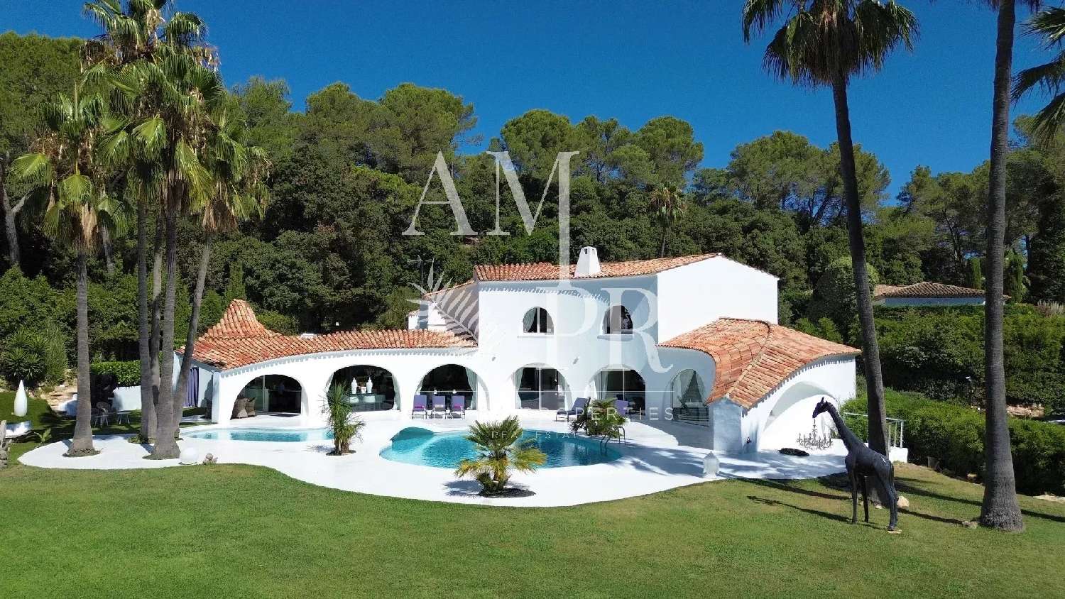  à vendre propriété Mougins Alpes-Maritimes 2